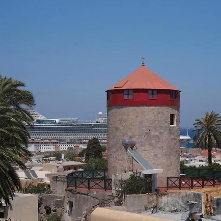 A Medieval Windmill Tower With Magnificent View Rhodes City المظهر الخارجي الصورة
