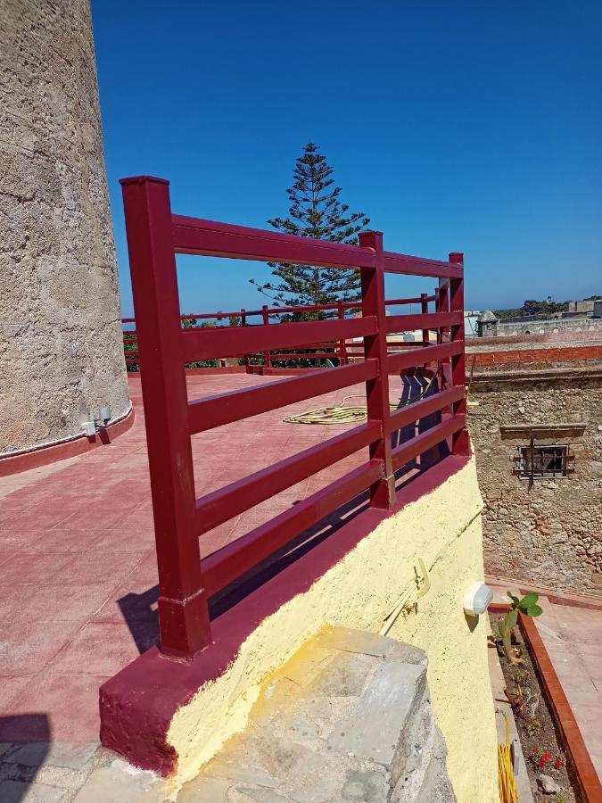 A Medieval Windmill Tower With Magnificent View Rhodes City المظهر الخارجي الصورة