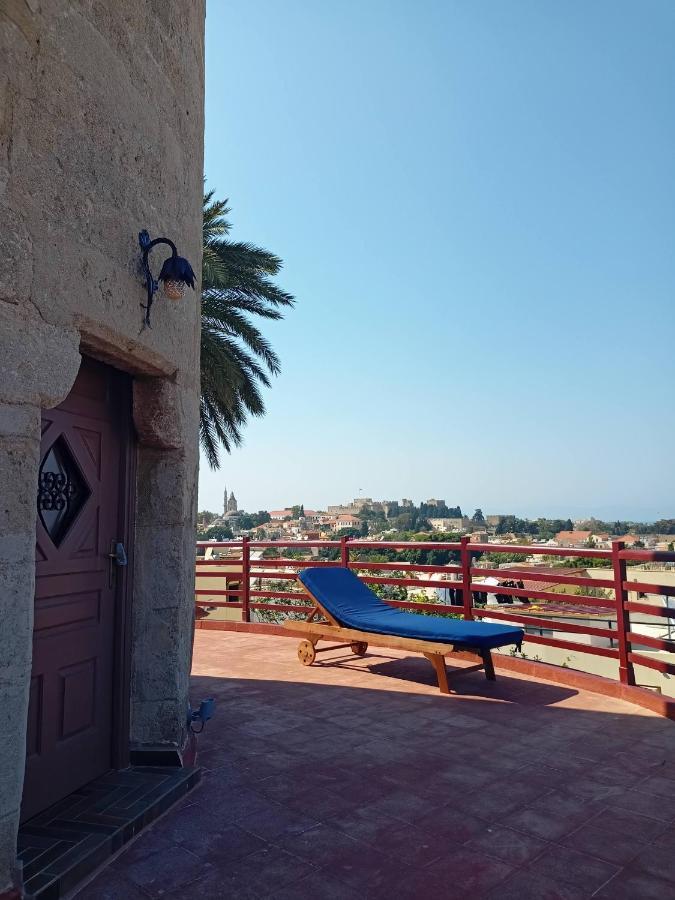 A Medieval Windmill Tower With Magnificent View Rhodes City المظهر الخارجي الصورة